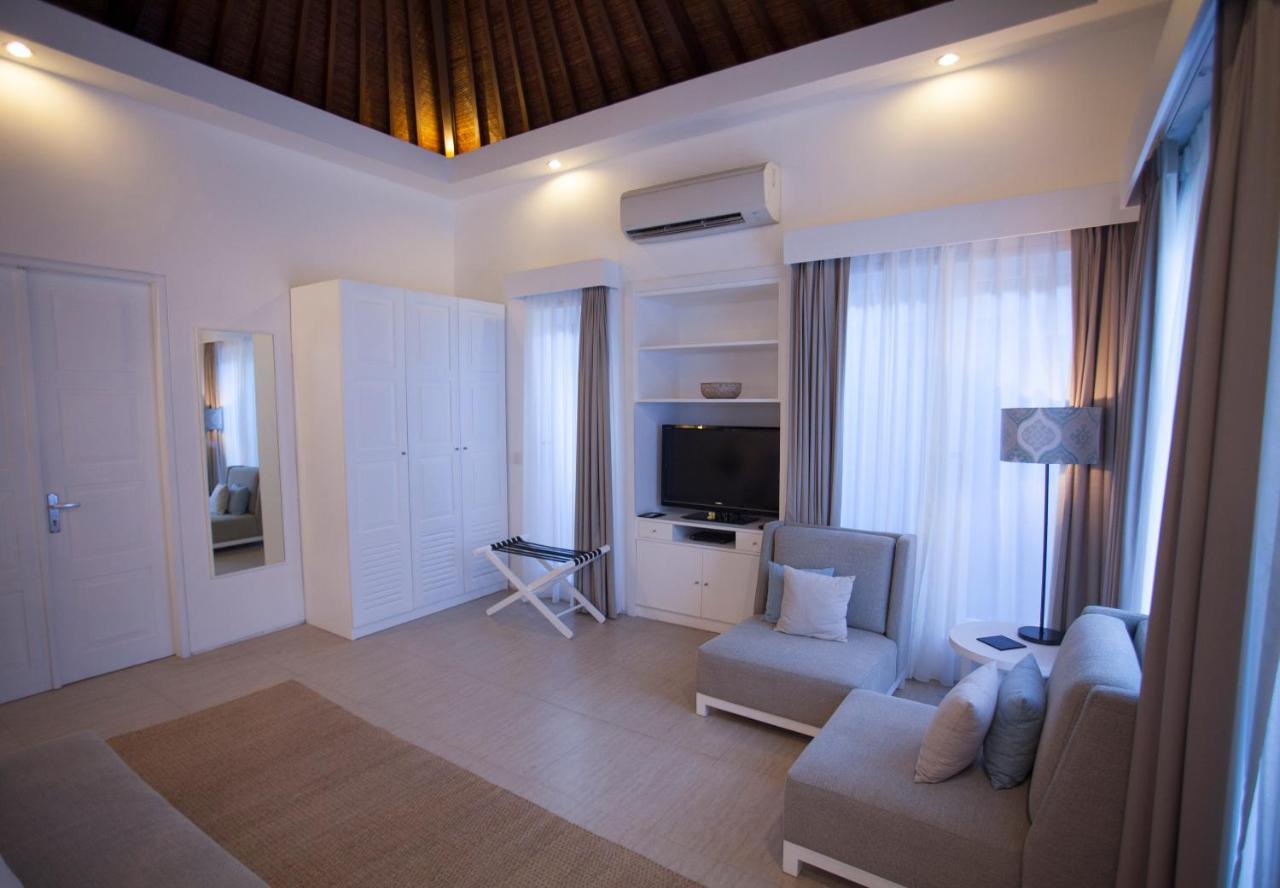Lakshmi Luxury Villas, Walk To The Beach And Seminyak Shopping Exterior photo
