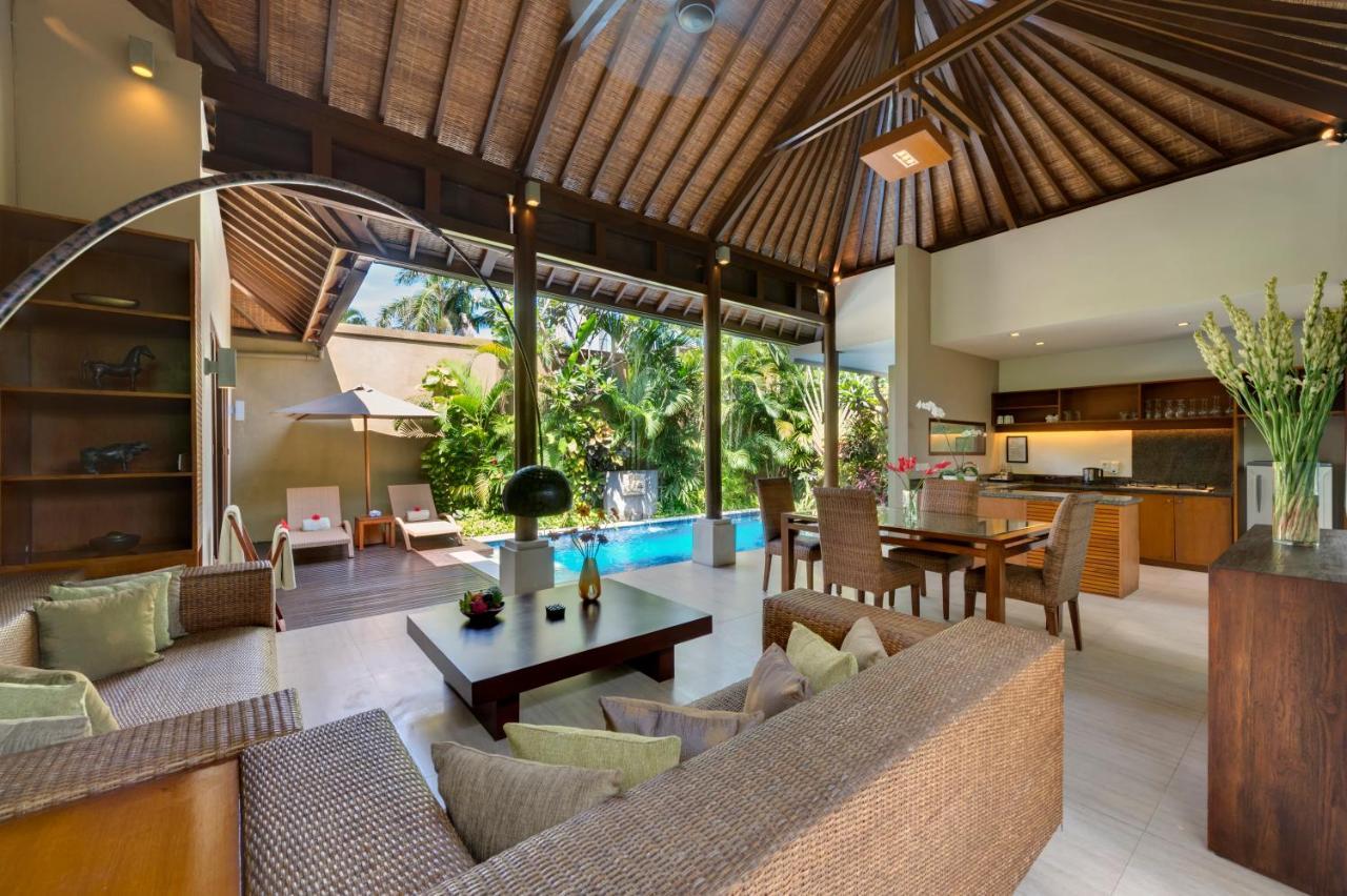 Lakshmi Luxury Villas, Walk To The Beach And Seminyak Shopping Exterior photo